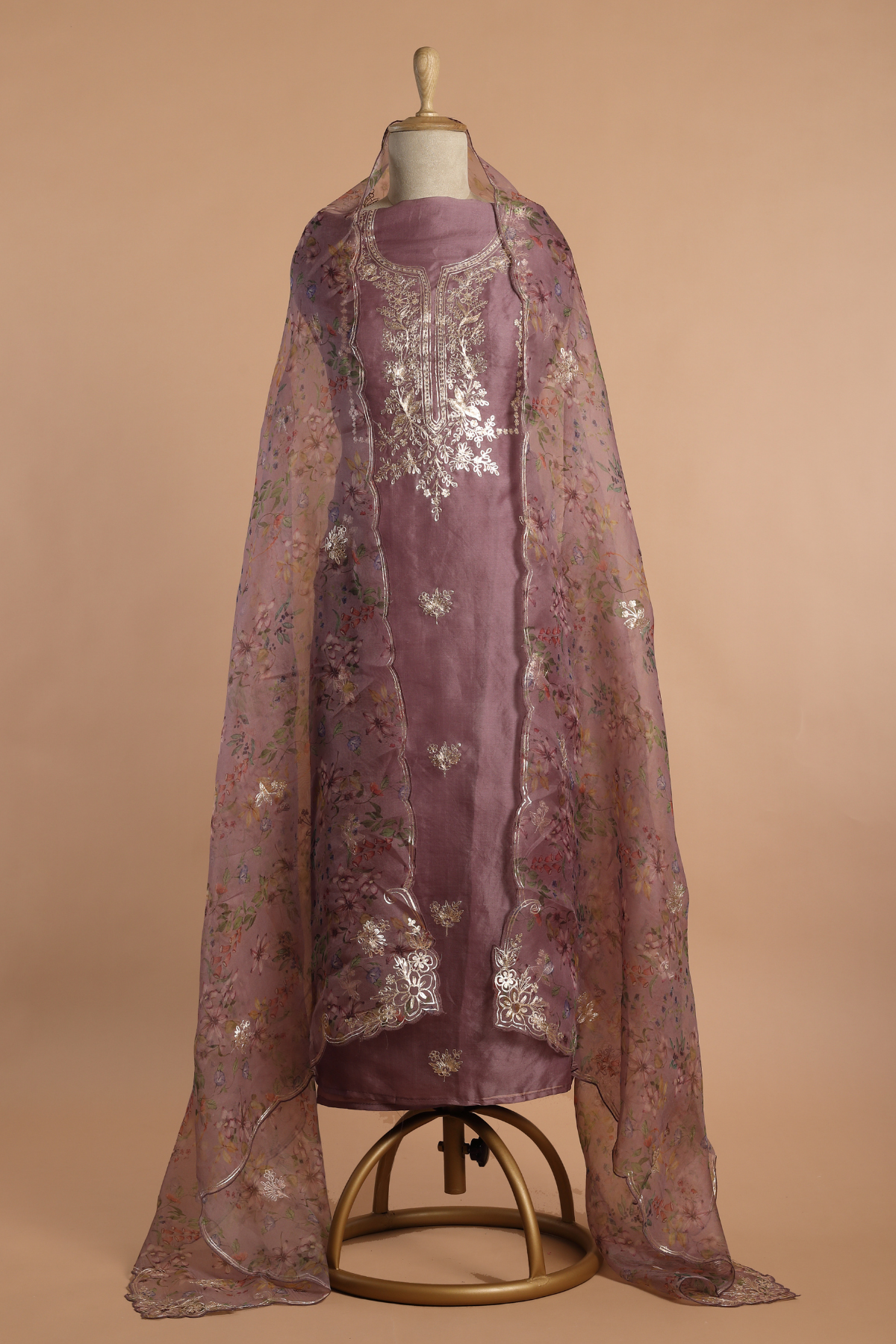 Peach Organza Kurta Set Enhanced with Intricate Zari Pitta Embroidery