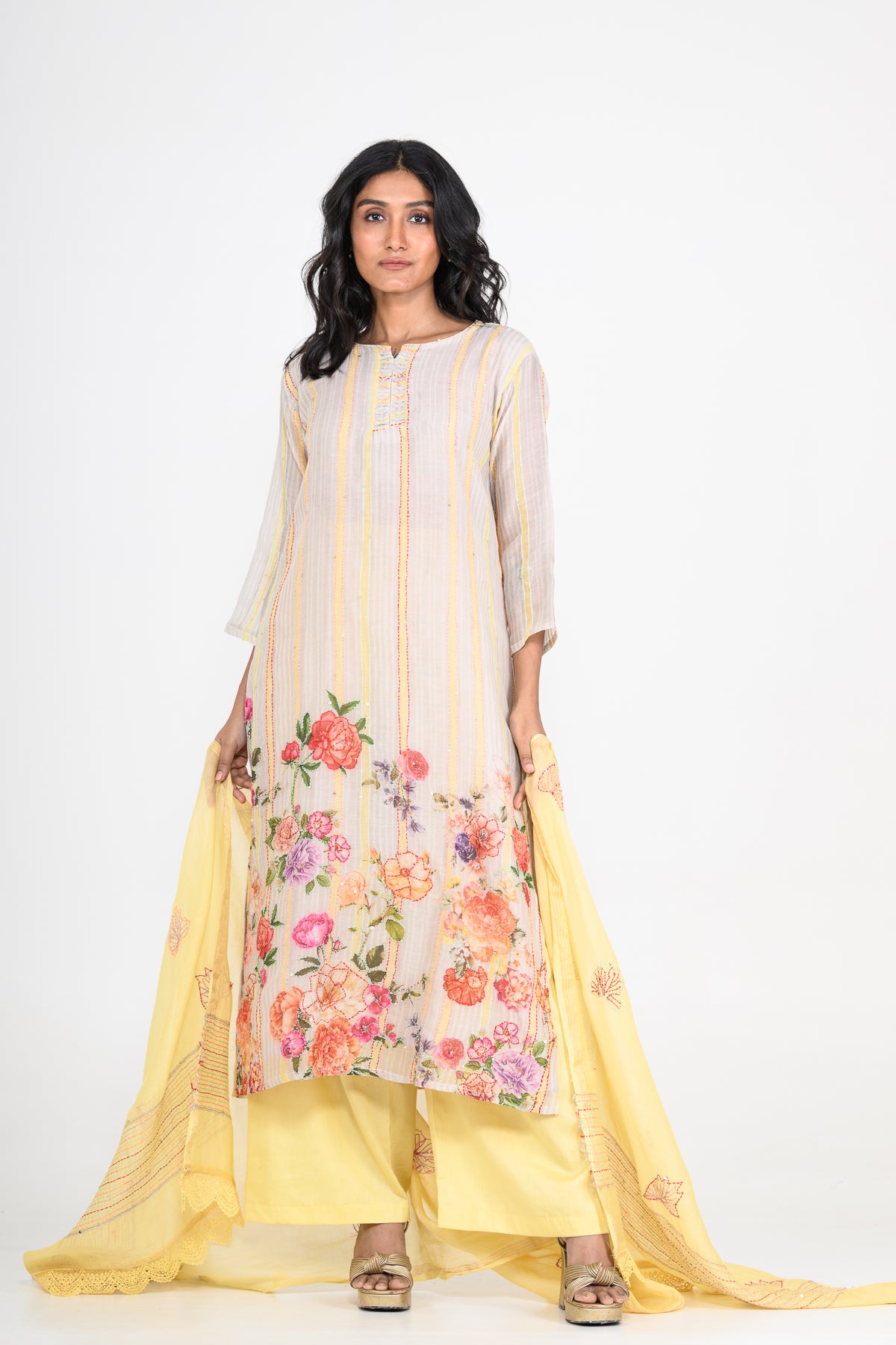Yellow Printed Pure Mulmul Kurta Set & Dupatta with Katha Embroidery
