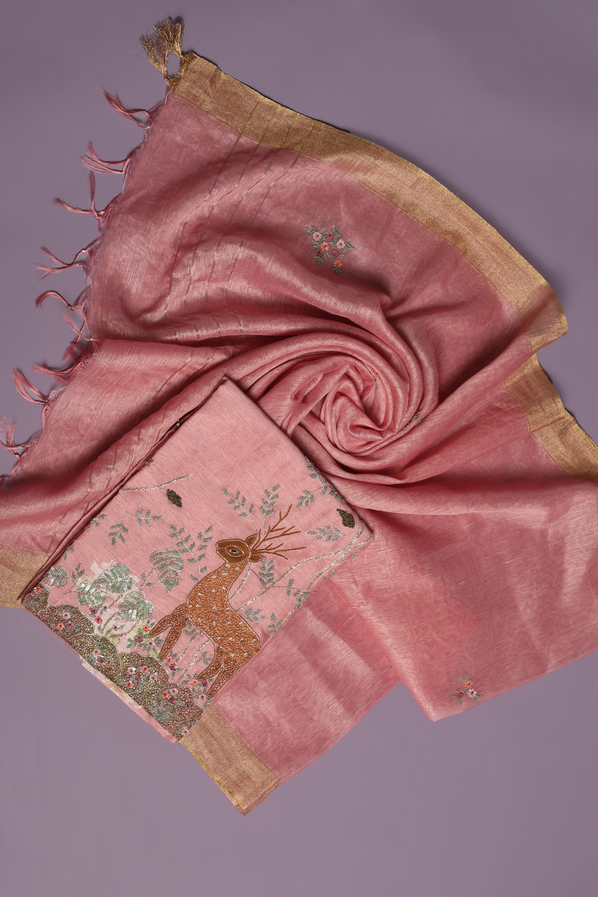 Peach Linen Printed Kurta Set Highlighted with Intricate Deer Motif Embroidery