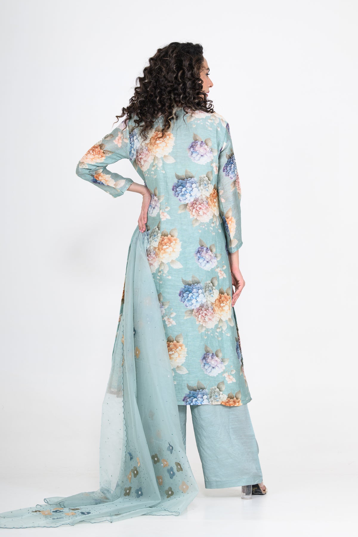 Powder Blue Printed Linen Kurta Set with Tikki & Cutdana Highlight