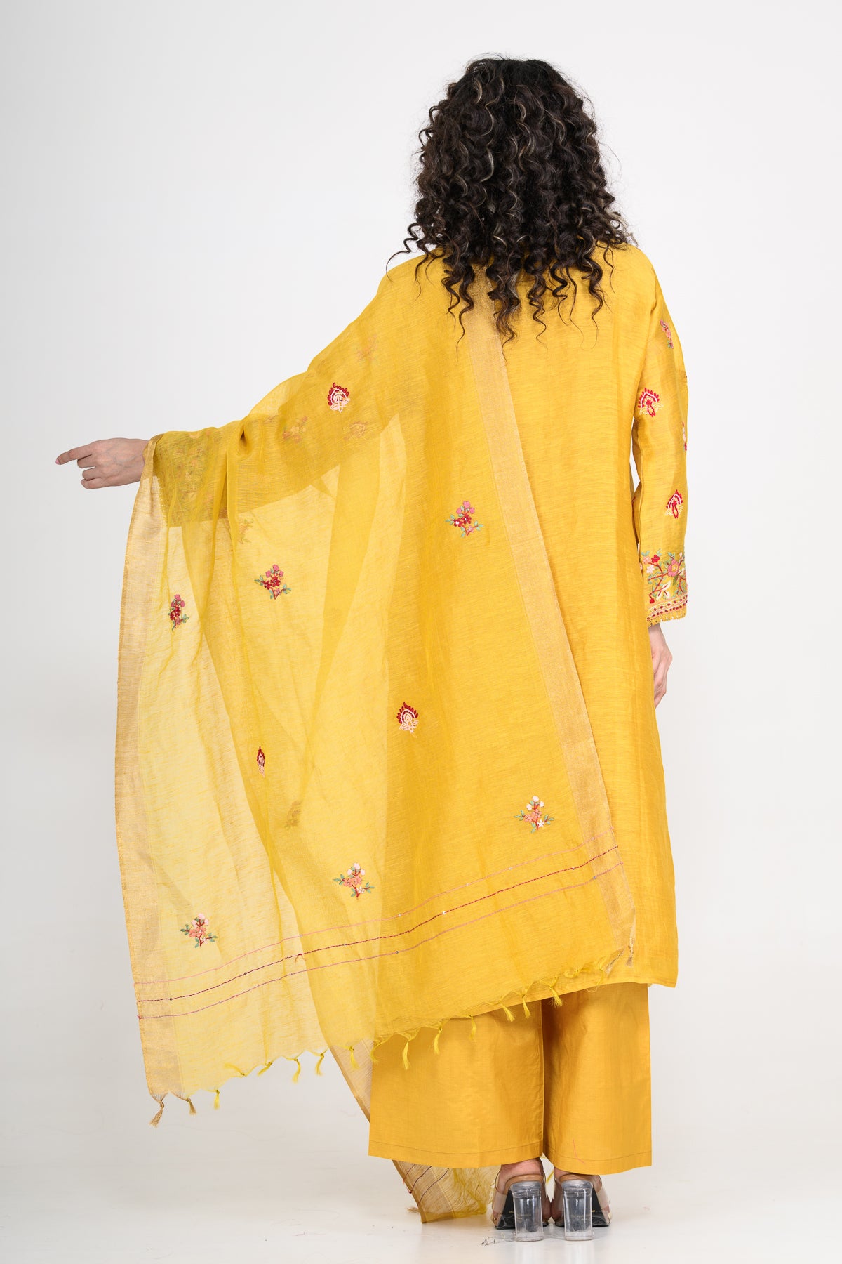 Mustard Yellow Kurta Set & Dupatta with Thread Work in Pure Linen