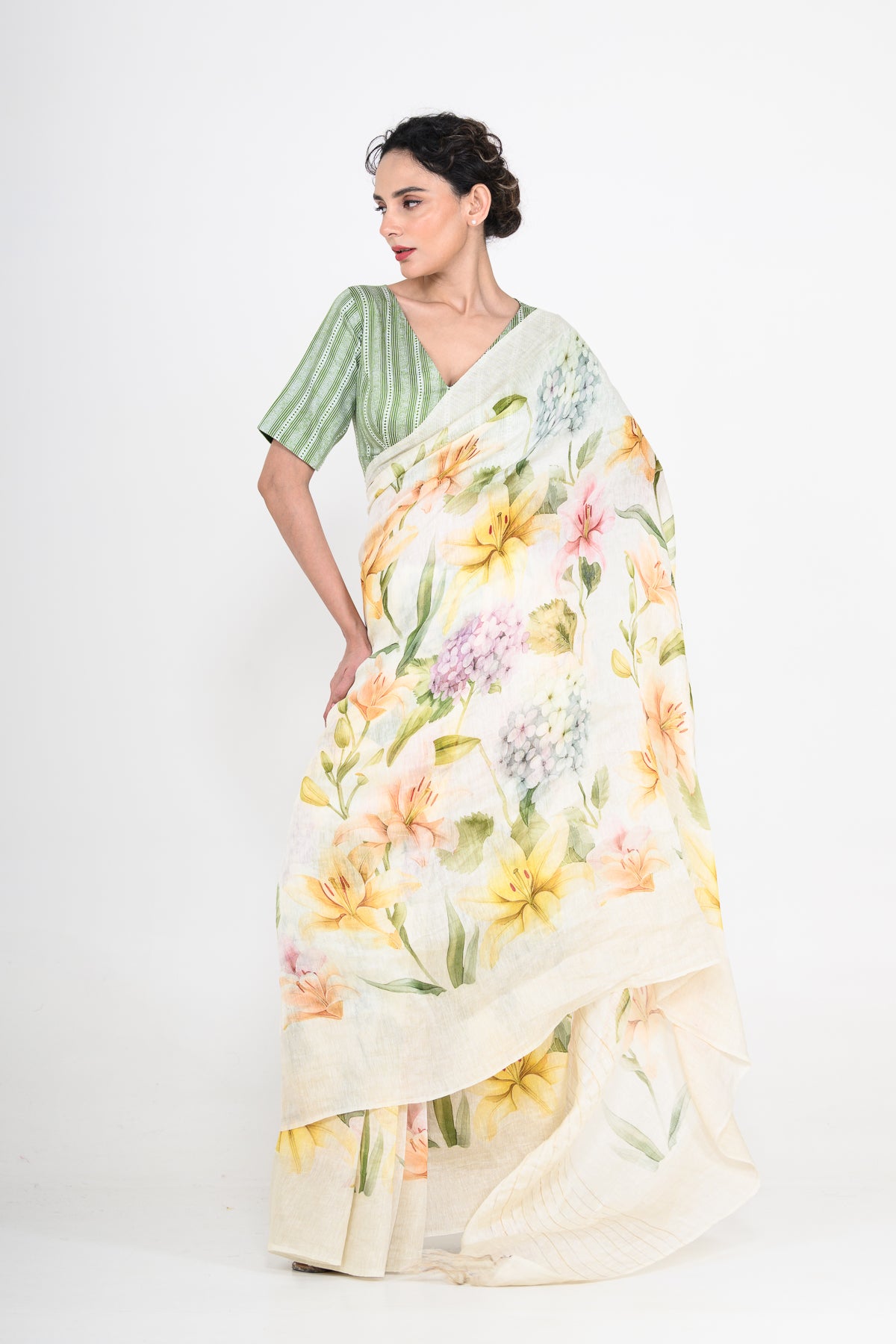 Floral Printed White Pure Linen Saree