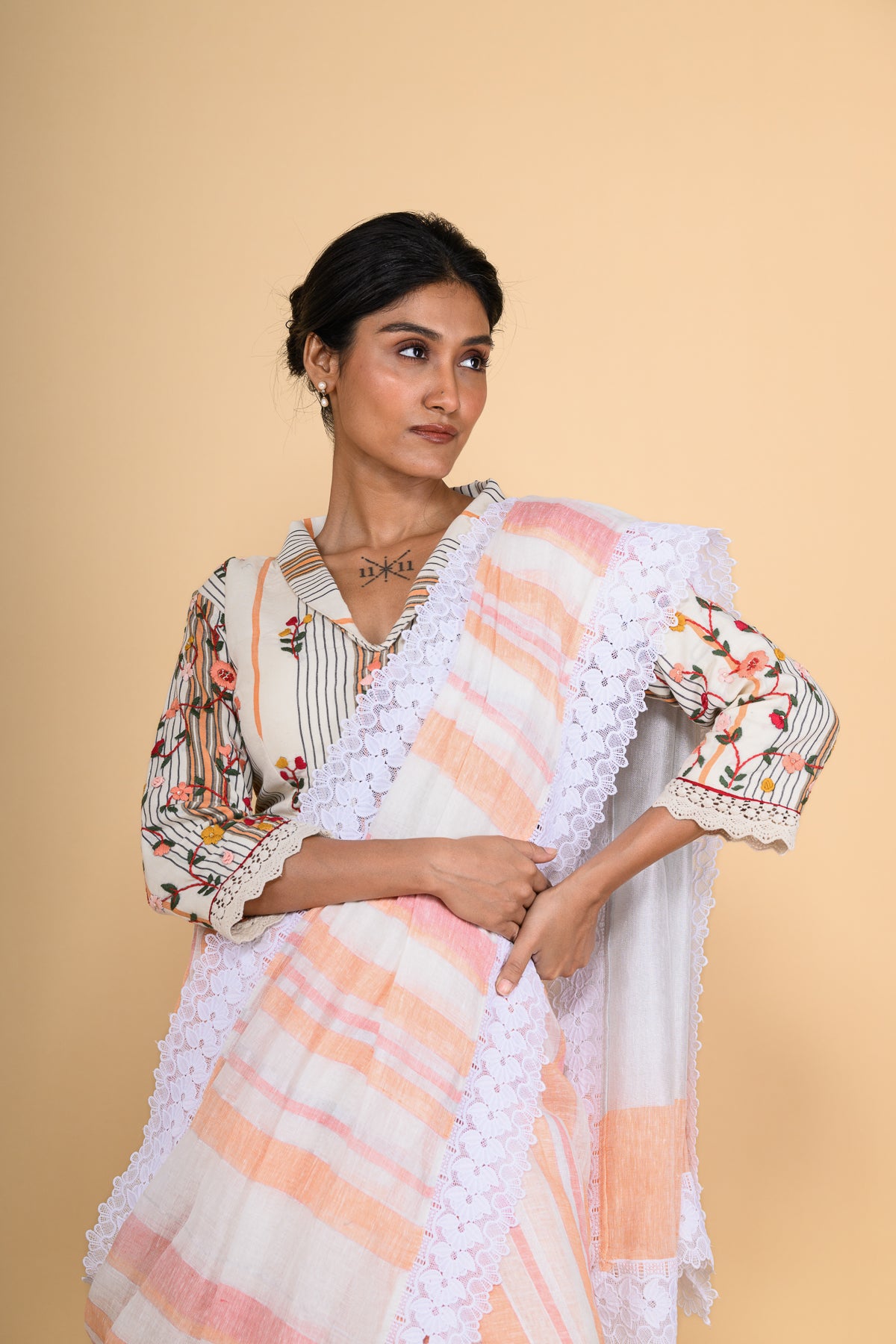 Peach Handwoven Jute Linen Saree