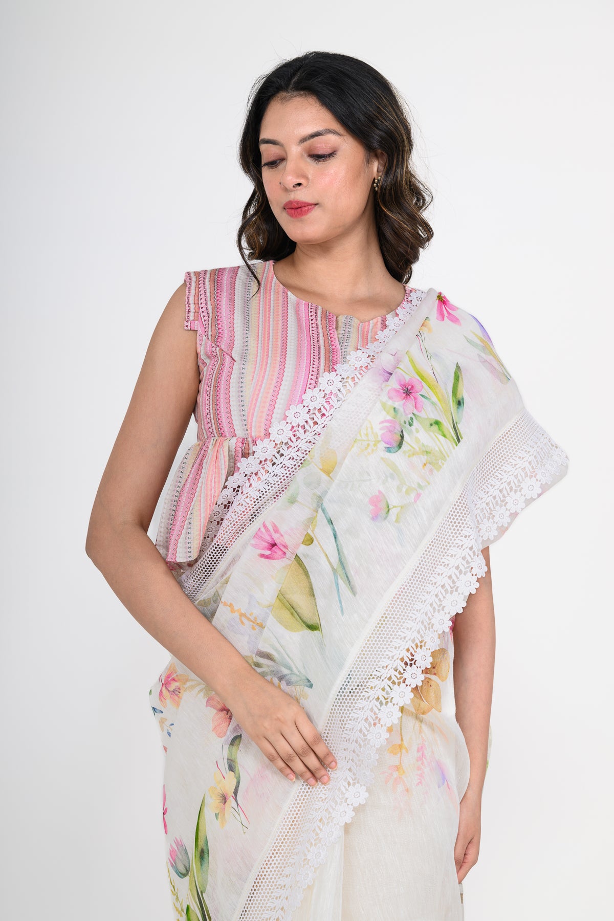 Floral Printed Off White Pure Linen Saree with Lace Work