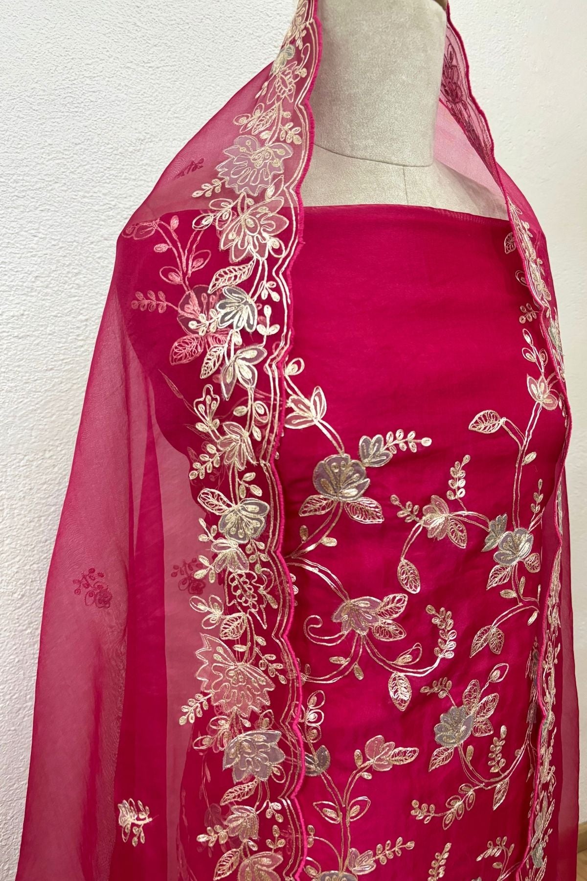 PINK ORGANZA SUIT SET