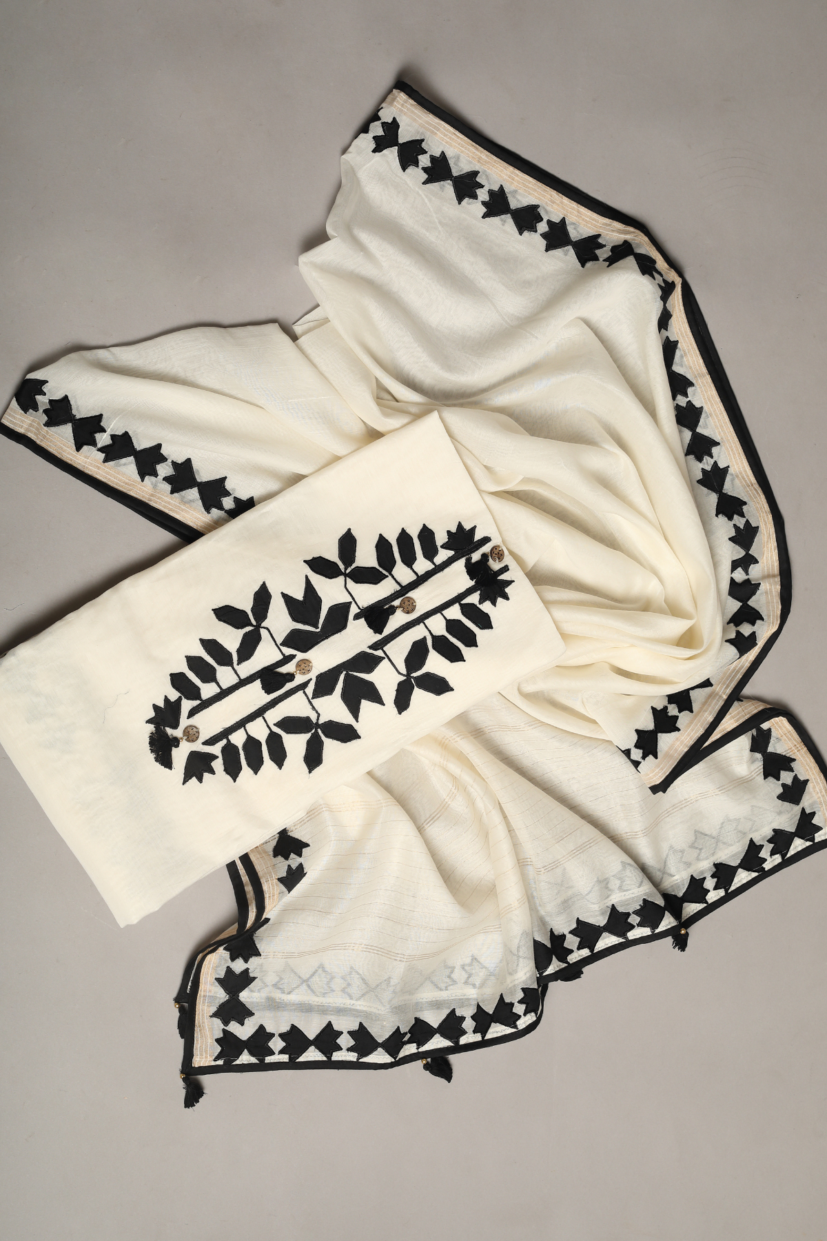 White & Black Soft Mul Kurta Set with Floral Applique Work