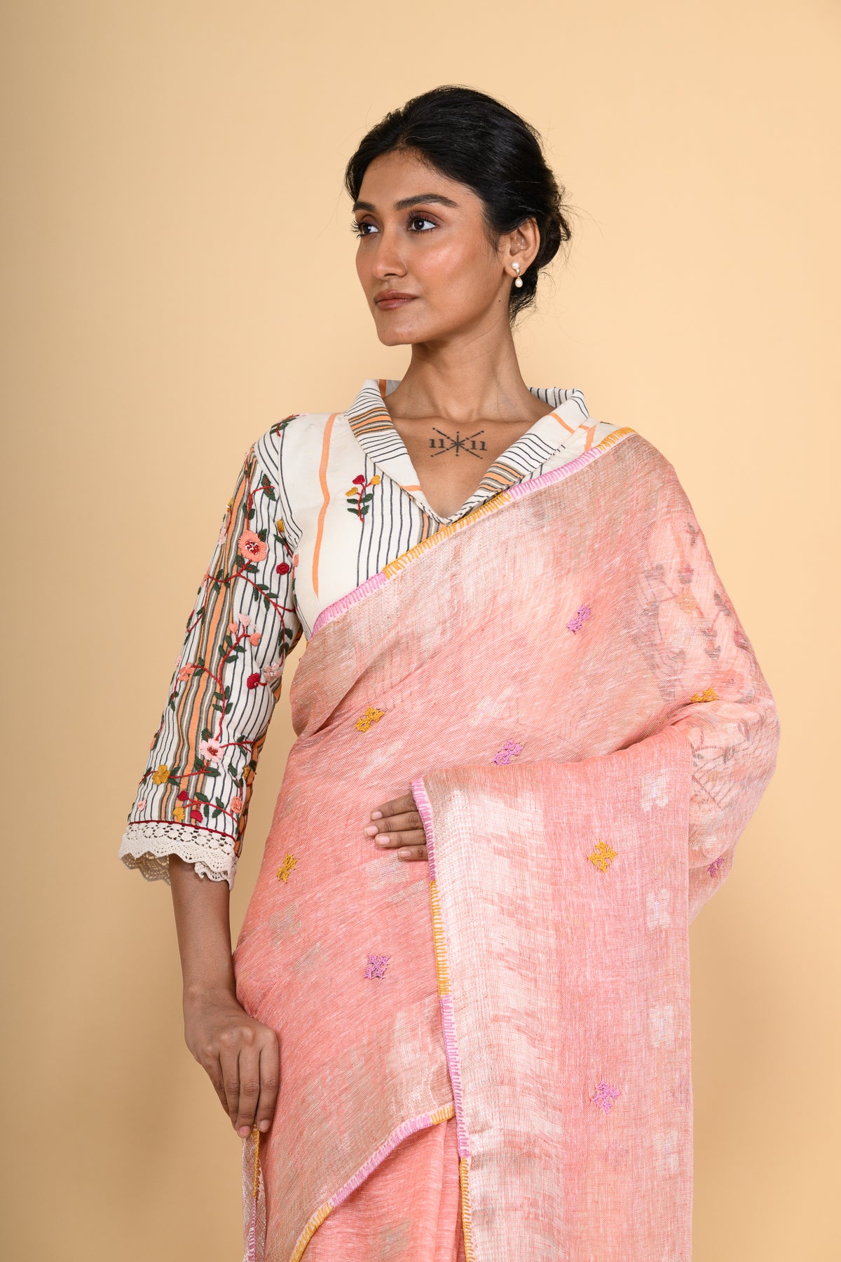 Pure Linen Pink Patchwork Saree with Tikki & Thread Work