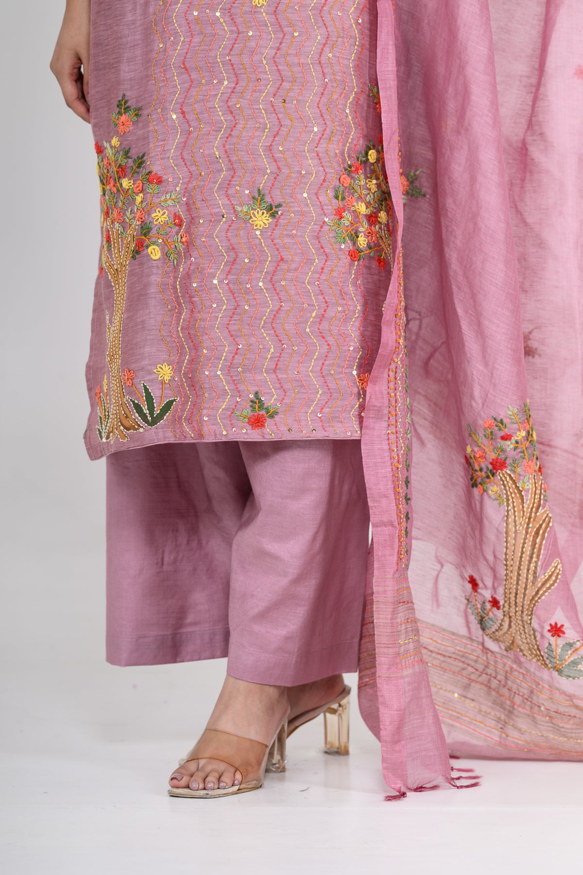 Mauve Purple Handprinted Kurta Set with Katha & Tikki Highlight
