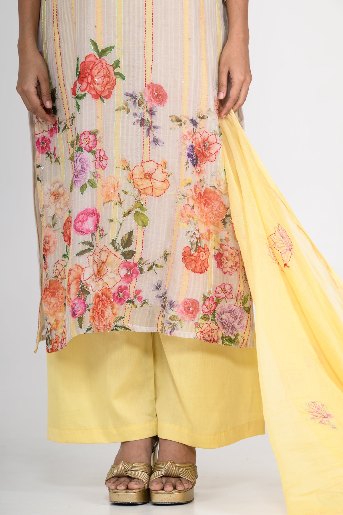 Yellow Printed Pure Mulmul Kurta Set & Dupatta with Katha Embroidery