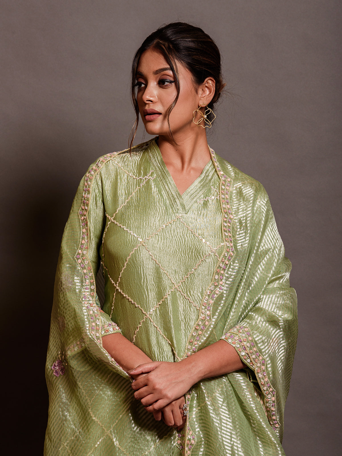 Flora Green Organza Sequinned Kurta Set with Embroidery