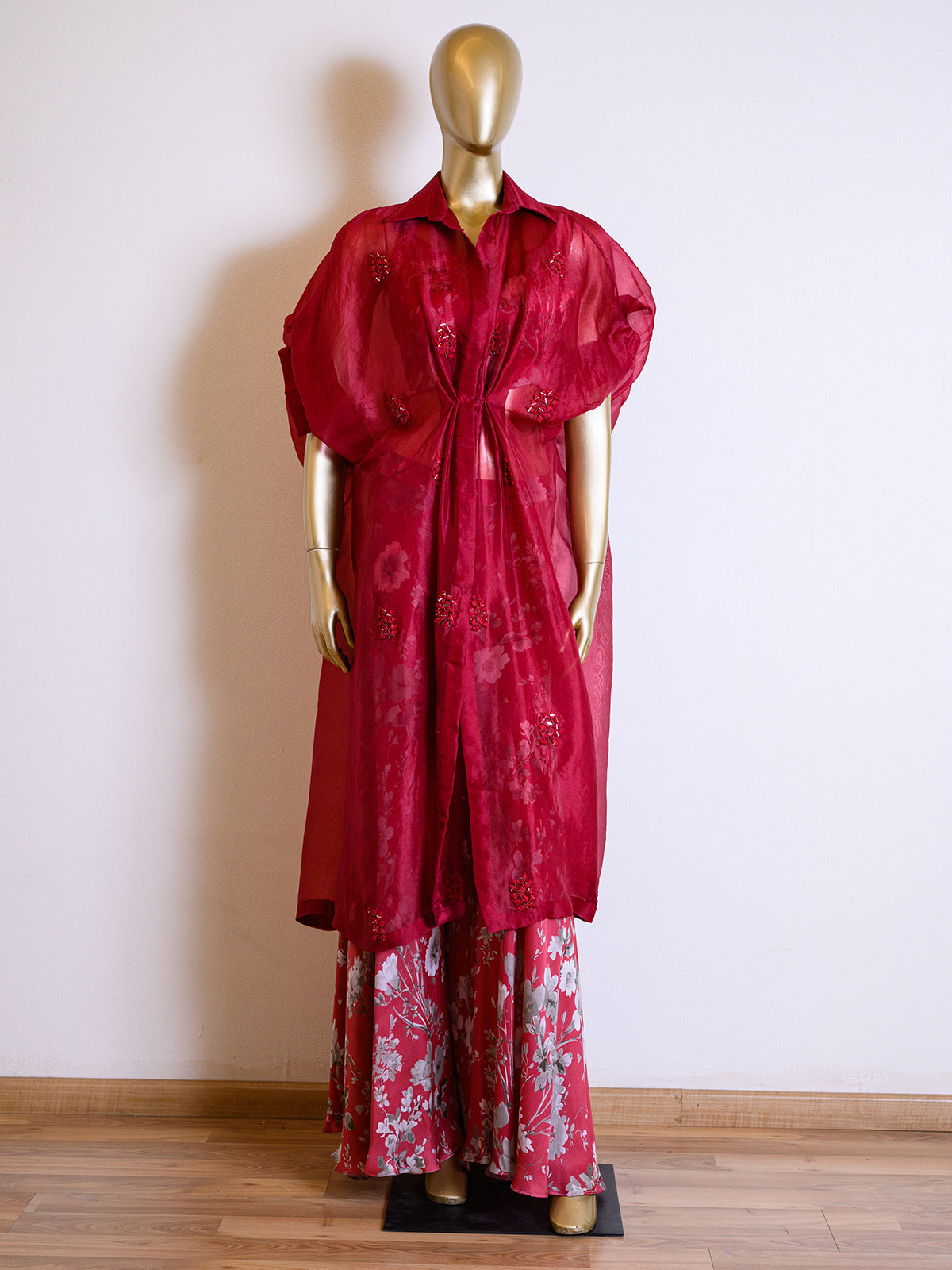 Printed Organza Red Jacket Set Detailed with Mirror Work