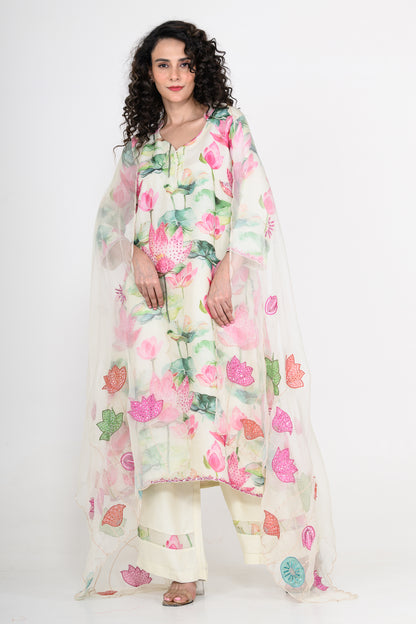 White & Pink Organza Kurta Set with Applique & Hand Embroidery