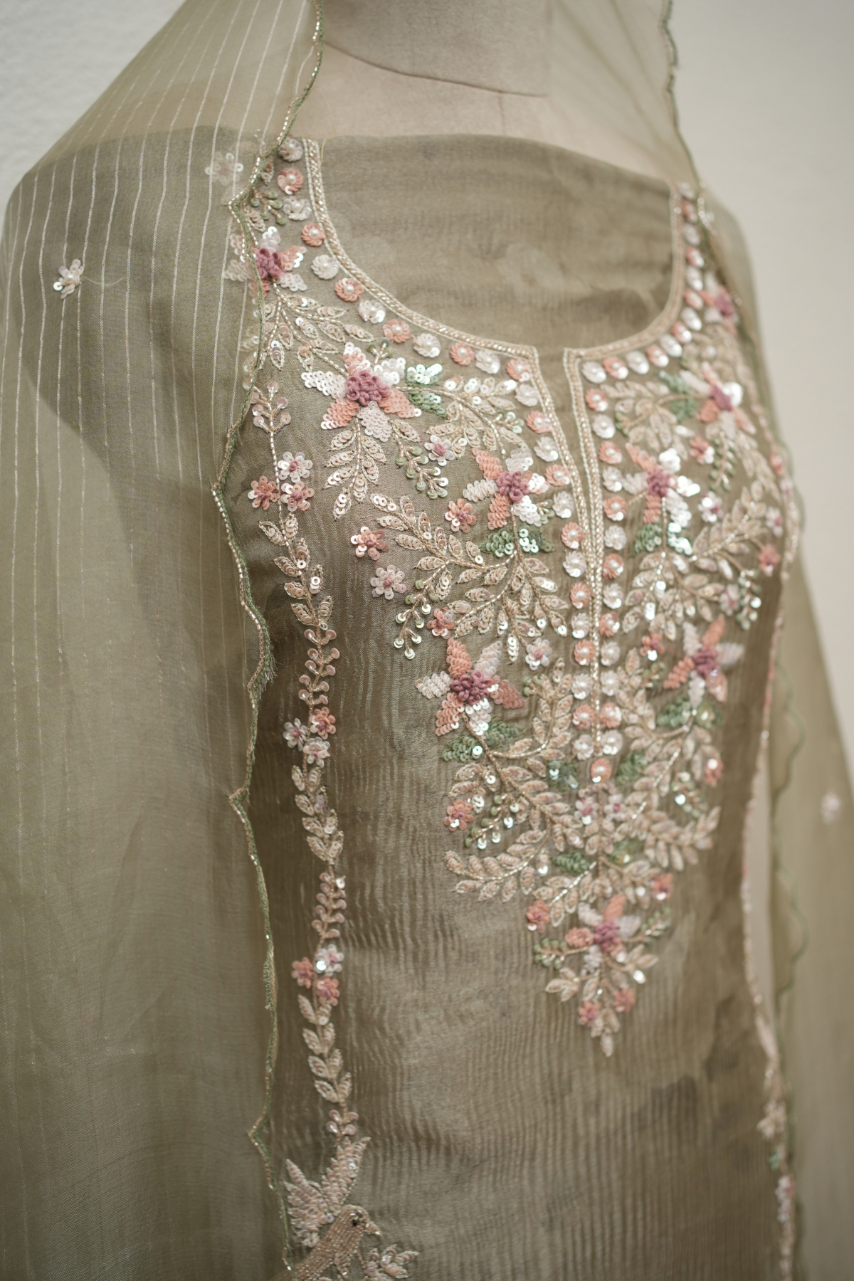 SAGE GREEN KURTA WITH CUTDANA HIGHLIGHT