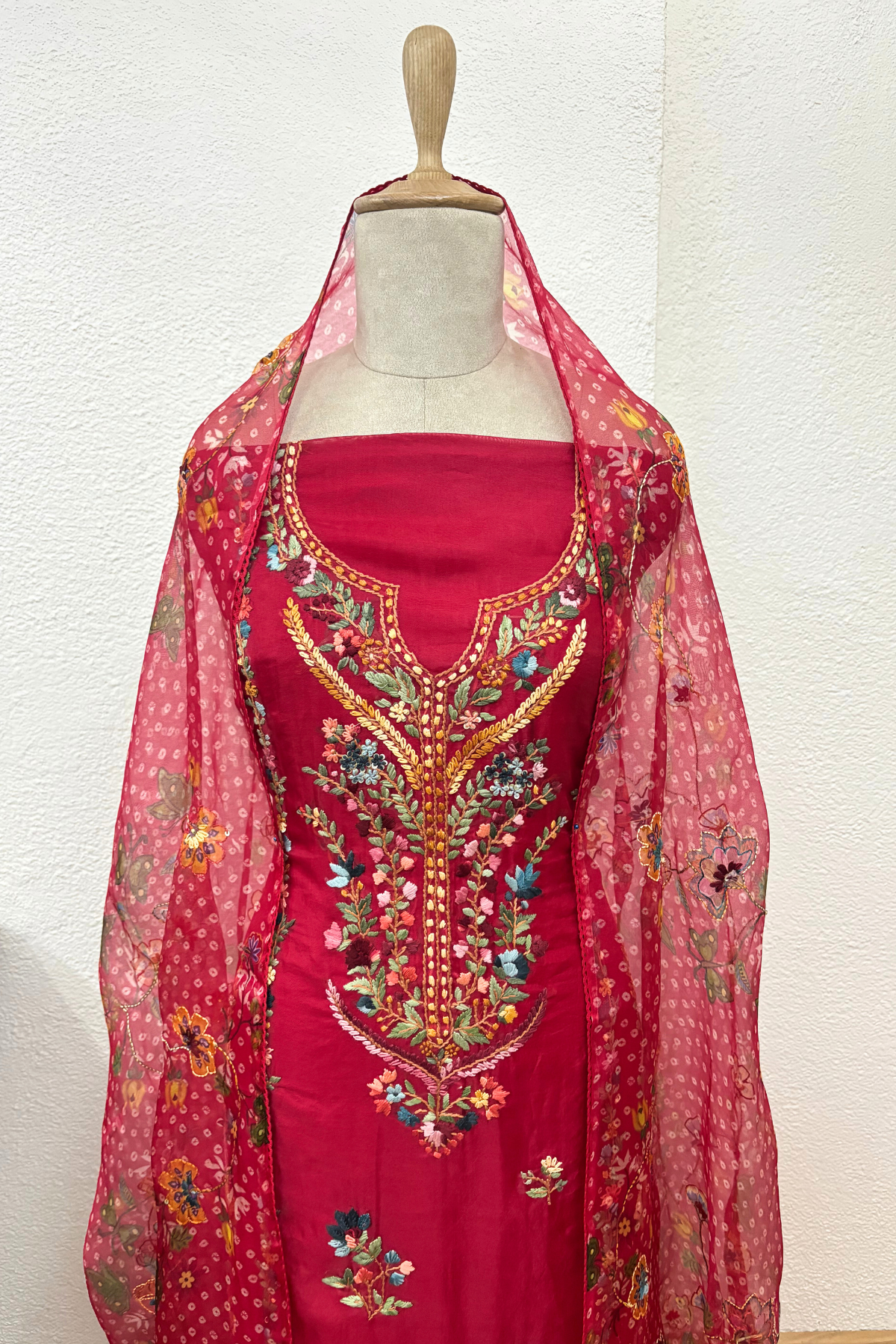 RED ORGANZA SUIT SET