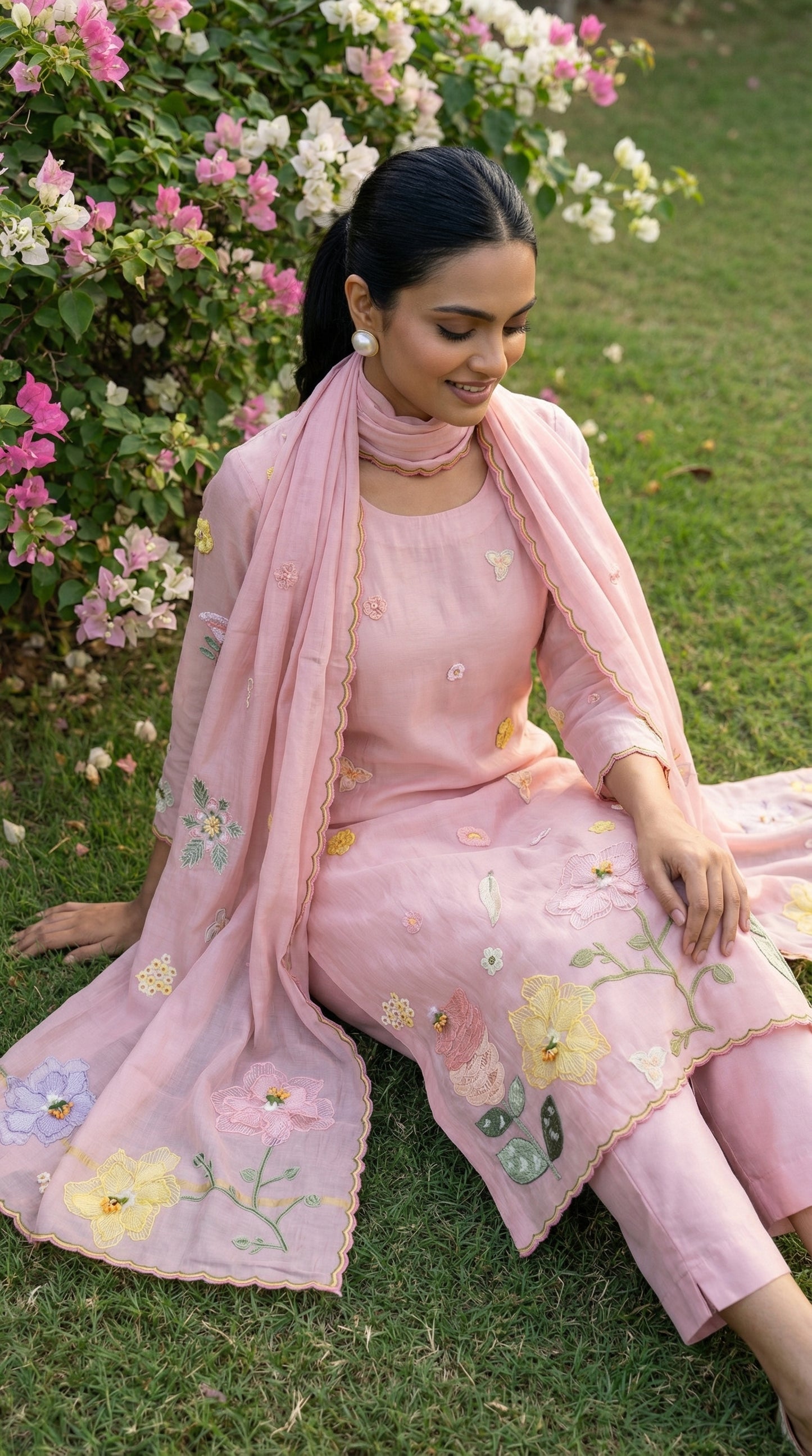 Powder Pink 3D Applique Mul mul Stitched Suit Set