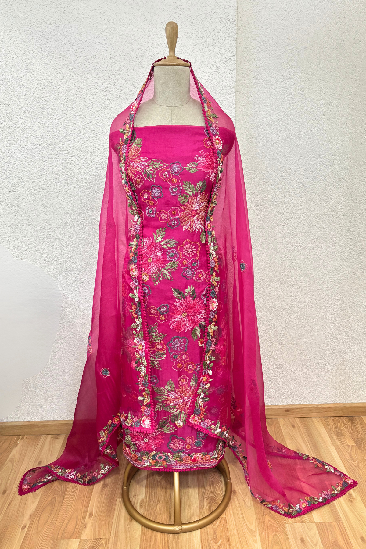 FUCHSIA PINK SUIT SET