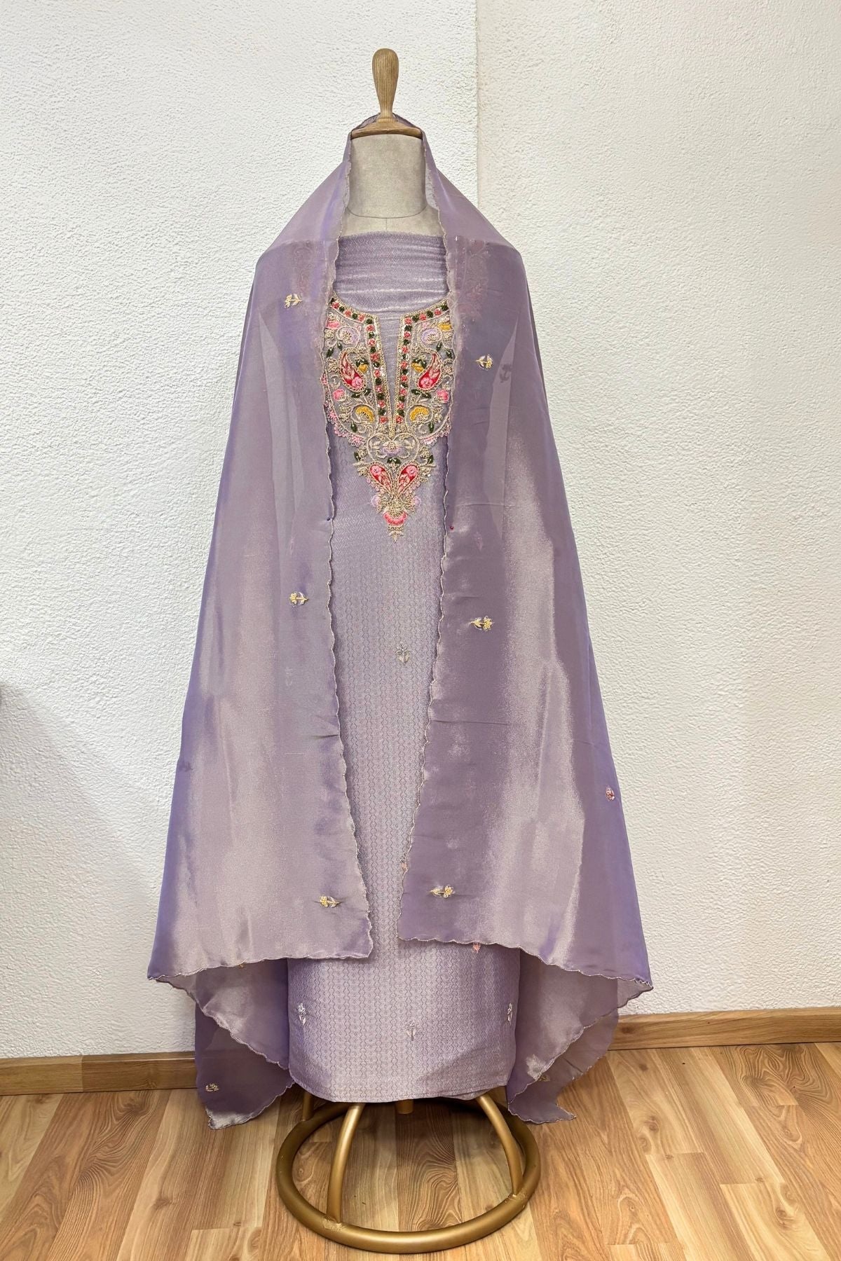 LILAC JAQUARD TISSUE