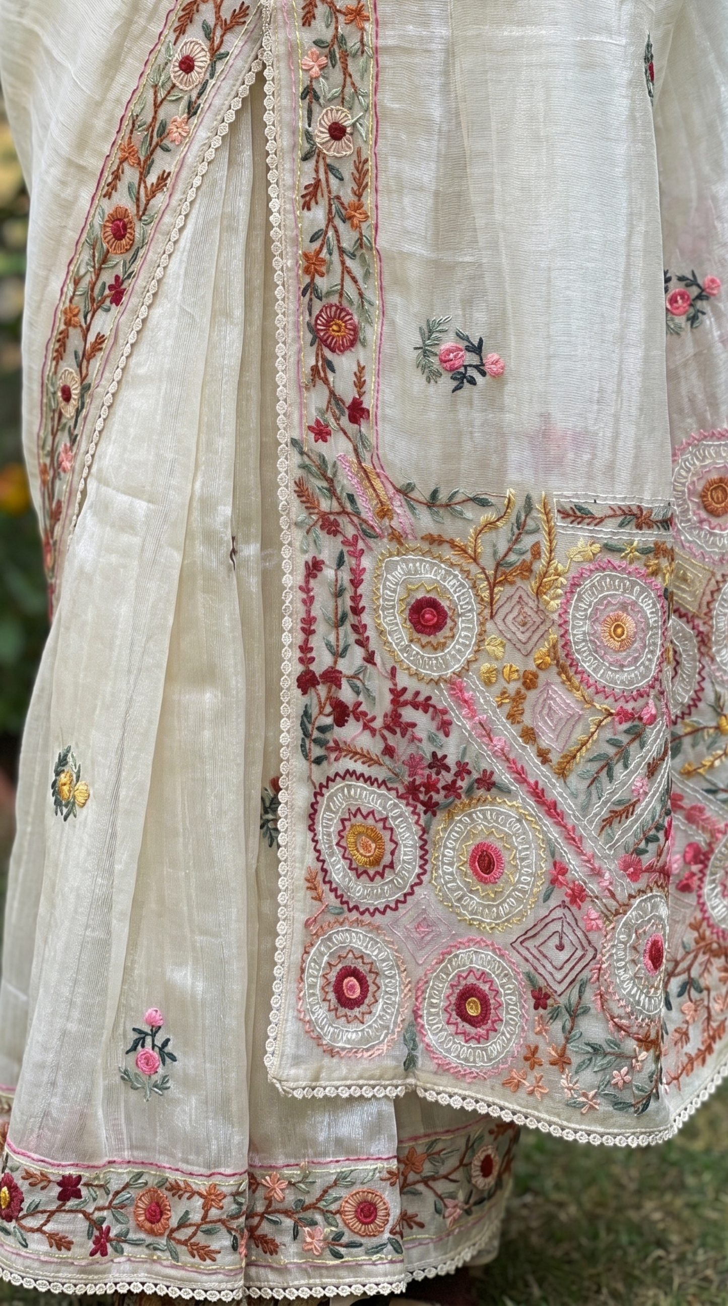 Hand embroidery Ivory Saree