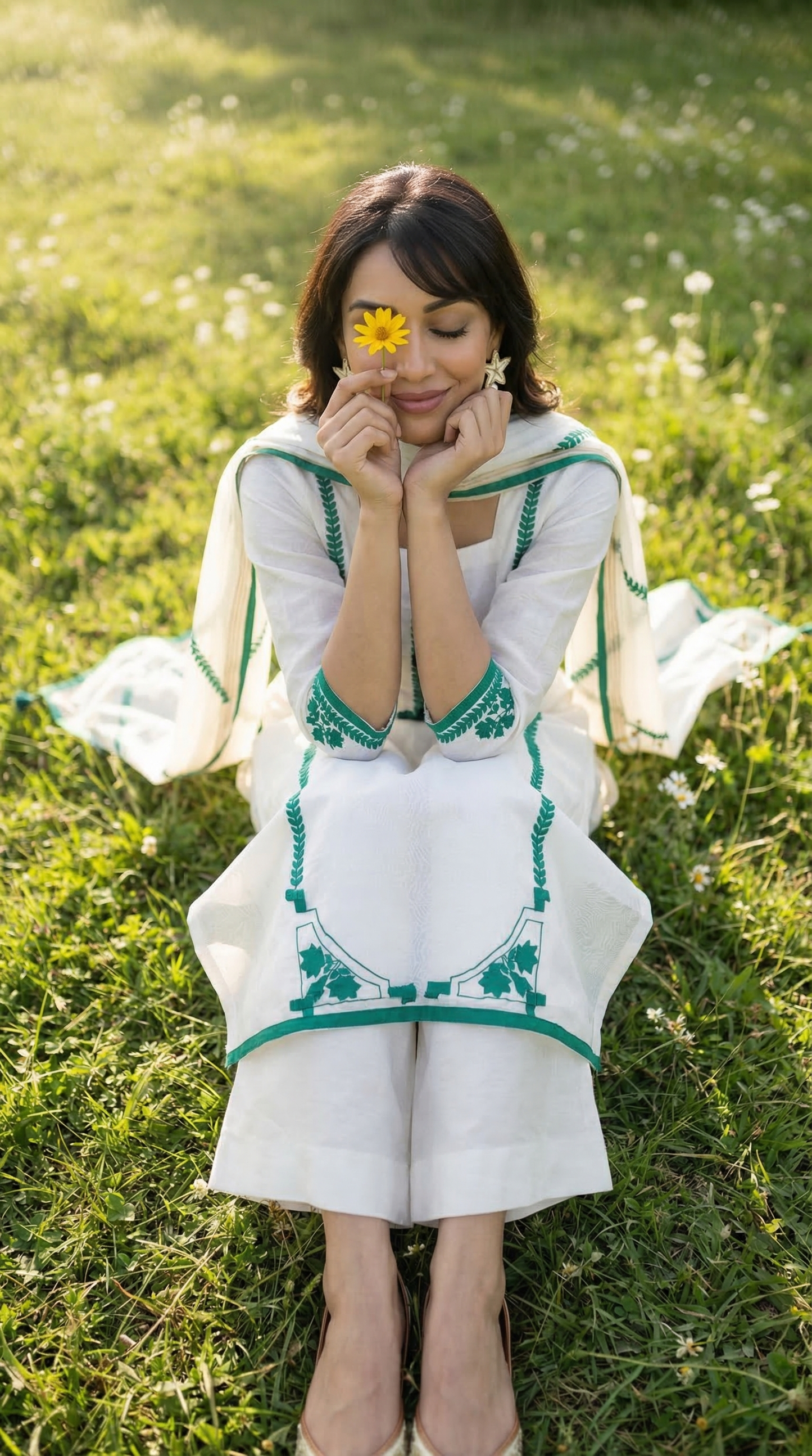Feather White & Green Mul unstitched Kurta Set with Contrast Applique