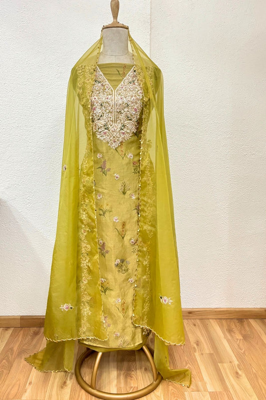 FLORAL PRINTED GRREN CRUSH TISSUE