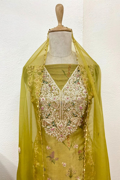 FLORAL PRINTED GRREN CRUSH TISSUE