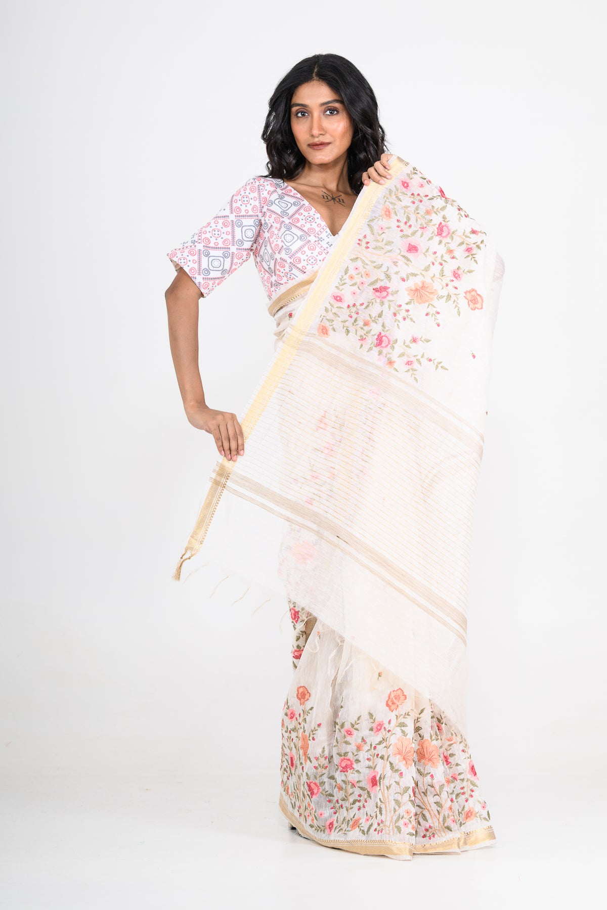 Parsi Embroidered Off White Pure Linen Saree