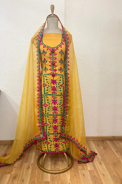 MUSTARD ORGANZA APPLIQUE SET