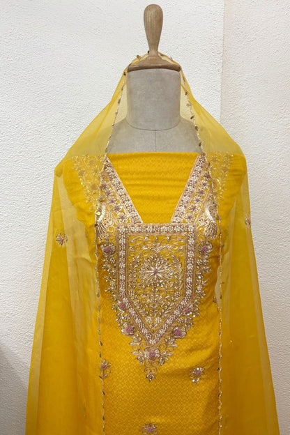 YELLOW JAQUARD TISSUE