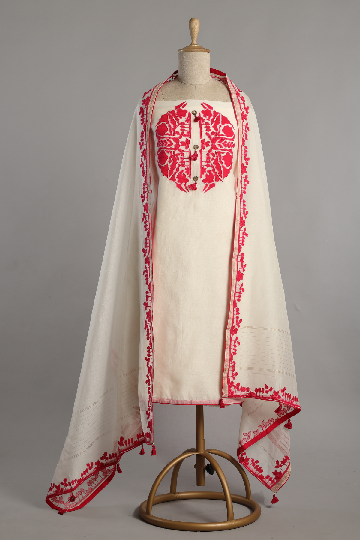 Ivory White-Pink Dual Tone Mul Kurta Set with Contrast Applique