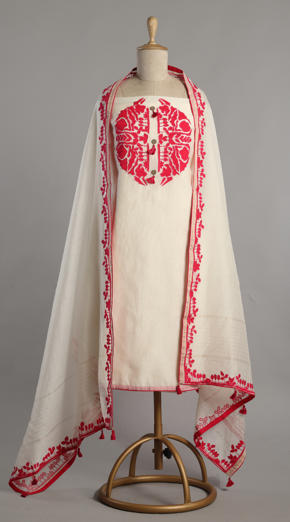 Unstitched Ivory White-Pink Dual Tone Mul unstitched Kurta Set with Contrast Applique