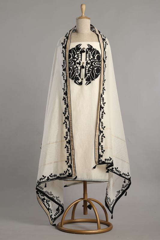 Ivory White-Black Dual Tone Mul Kurta Set with Contrast Applique
