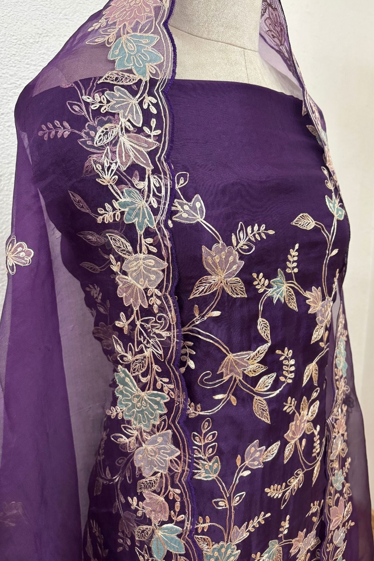 INDIGO ORGANZA SUIT SET