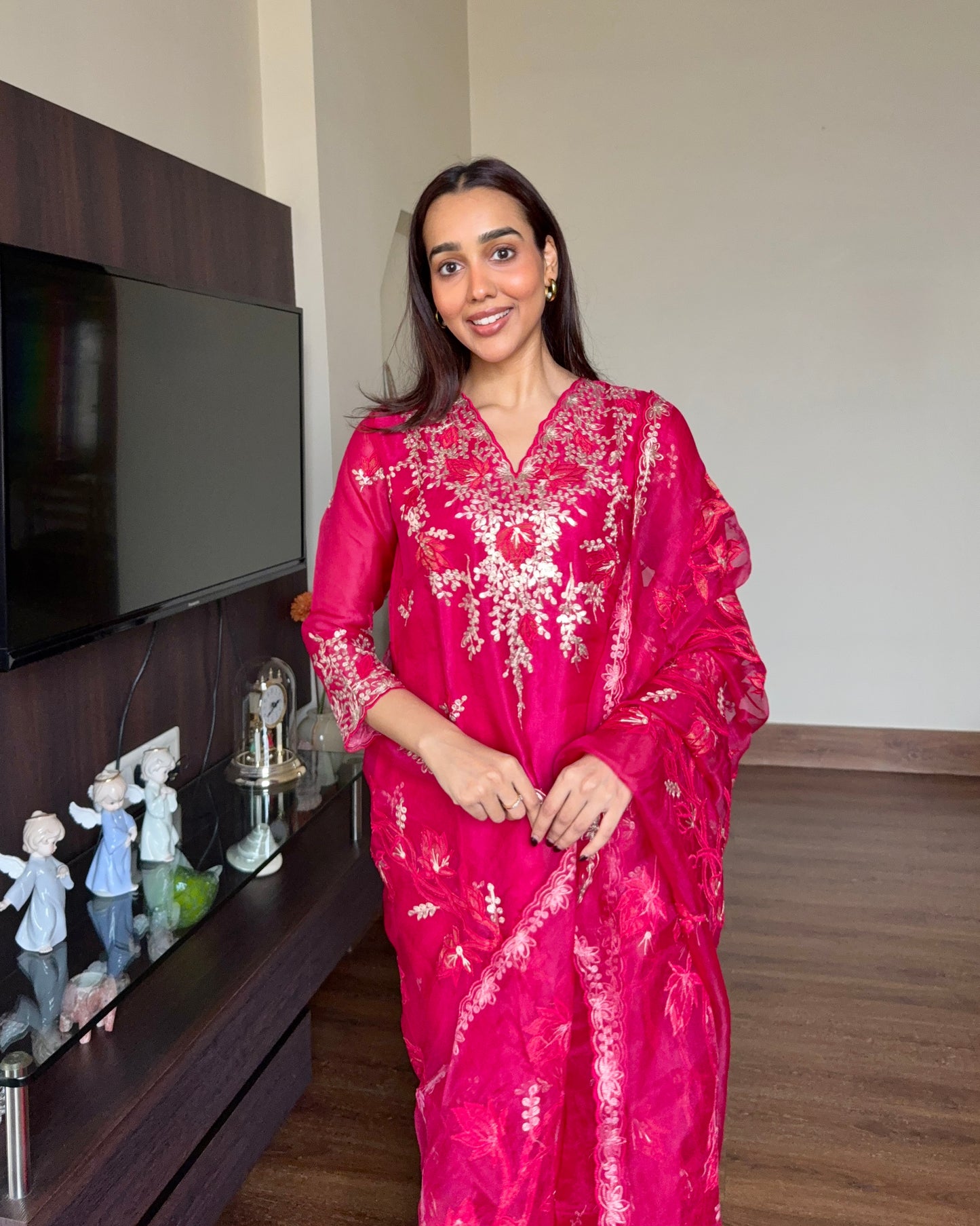 STITCHED RANI PINK APPLIQUE ORGANZA SUIT