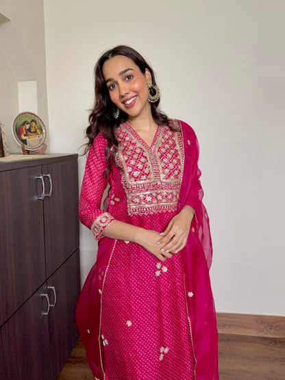 Red Organza Bandhej Print Kurta Set with Gota Dori Embroidery