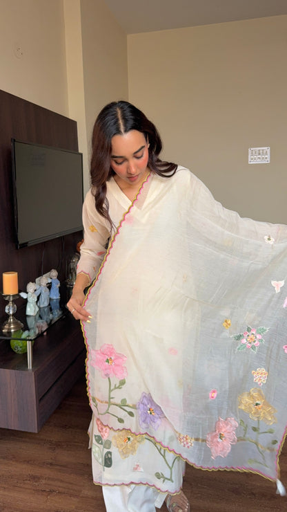 3D Applique Embroidery Ivory Mul Suit Set