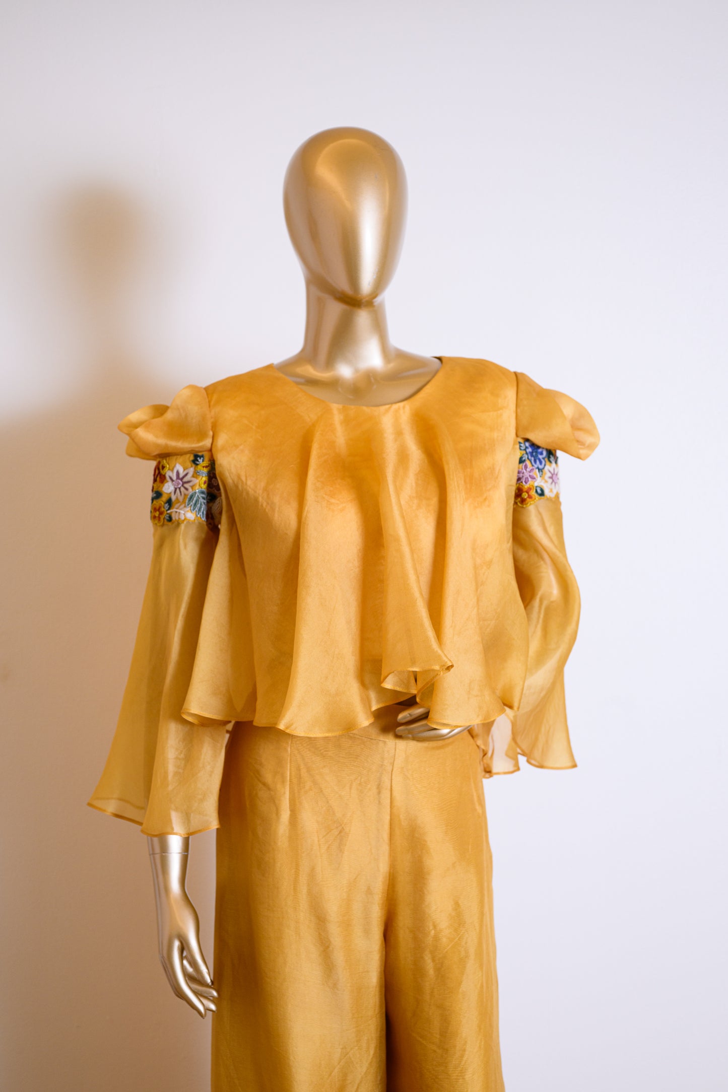 Yellow Organza Co-ord Set with Resham Work