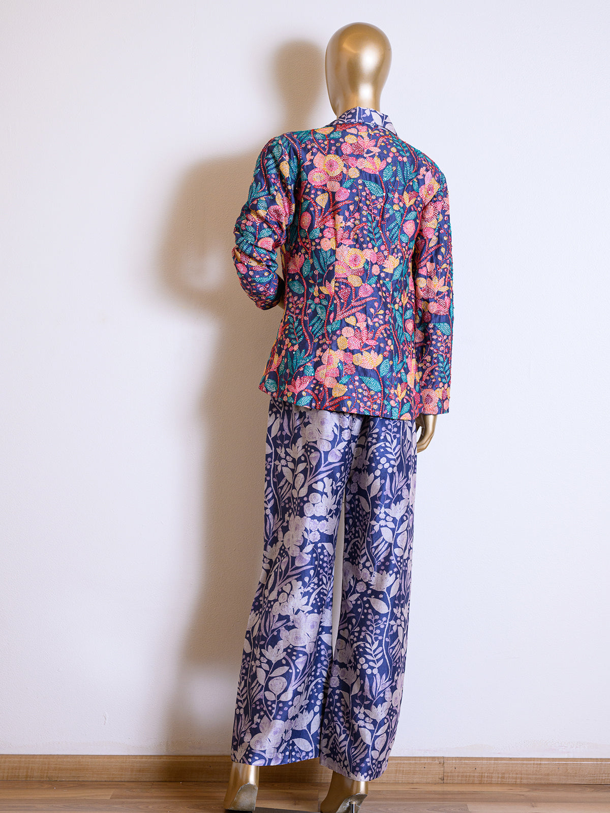 Deep Blue Chanderi Jacket Set Embroidered with Thread Work