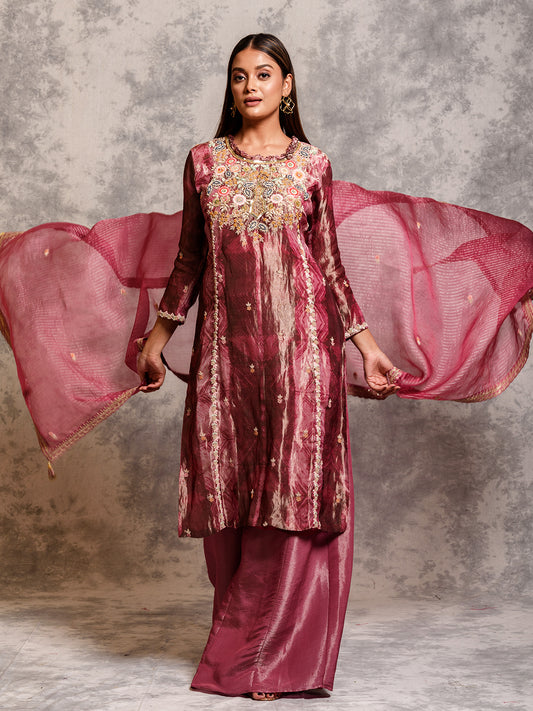 Maroon Sequinned Kurta Set wih Dabka & Thread Work
